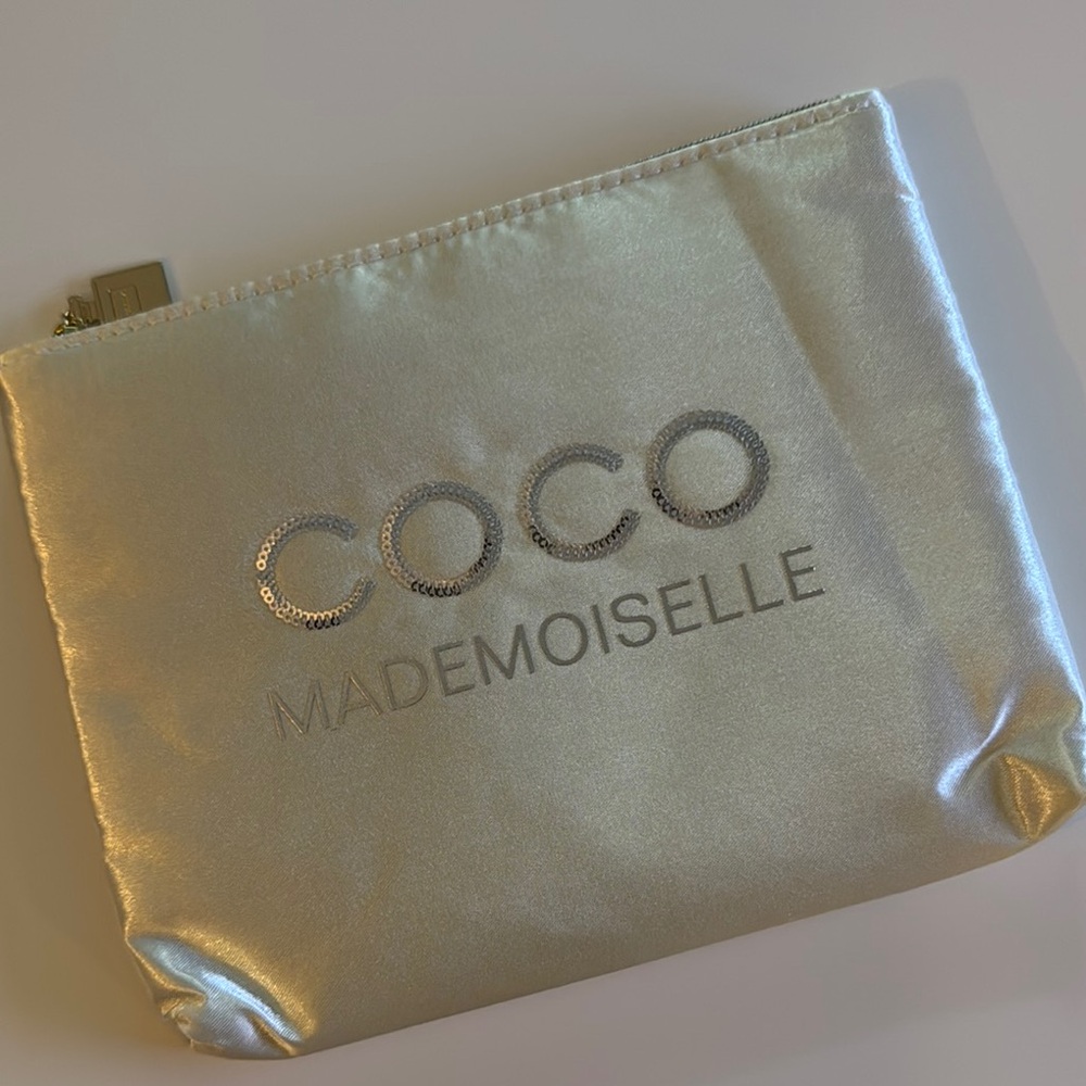 Gold Pouch